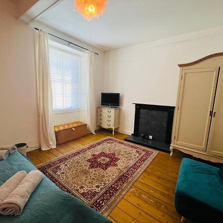 Old Town Centre Apartment 5 Mins To Edinburgh Castle ภายนอก รูปภาพ