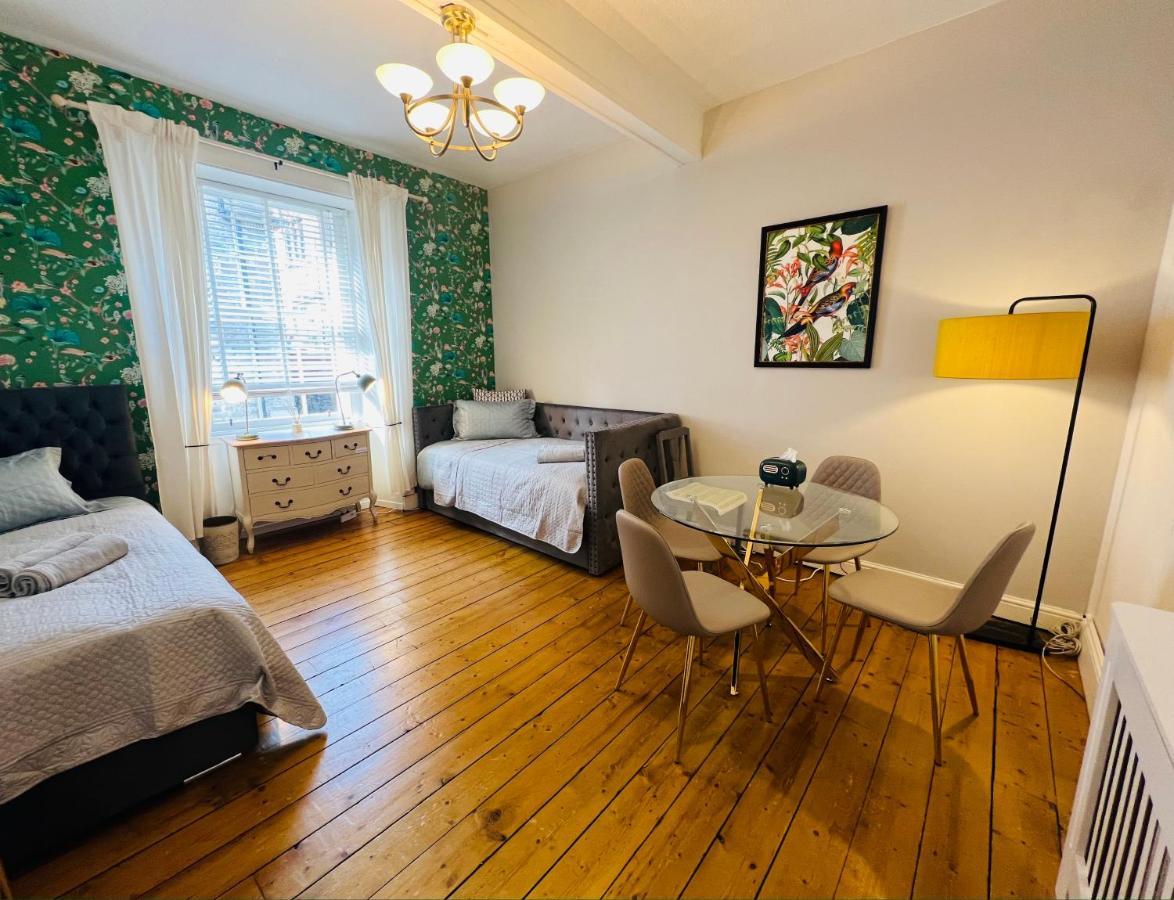 Old Town Centre Apartment 5 Mins To Edinburgh Castle ภายนอก รูปภาพ